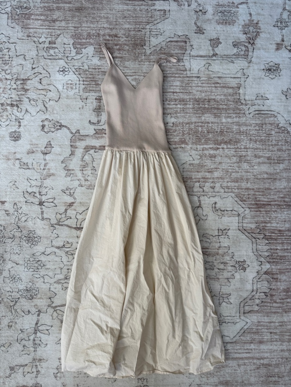 MOON RIVER Beige Two-Tone V-Neck Maxi Dress